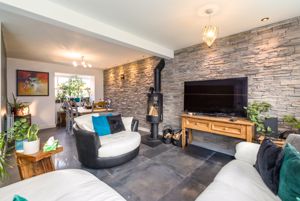 Lounge- click for photo gallery